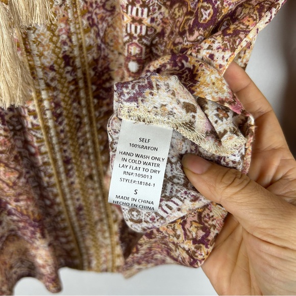 Savanna Jane embroidered boho blouse tassel tie size Small - Picture 6 of 6